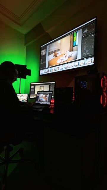 Every space has a story…
Our job is to make it visible 🎥✨
.

#AudysProduction
#AirbnbVideo
#RiadMorocco
#HospitalityMarketing
#airbnbhost